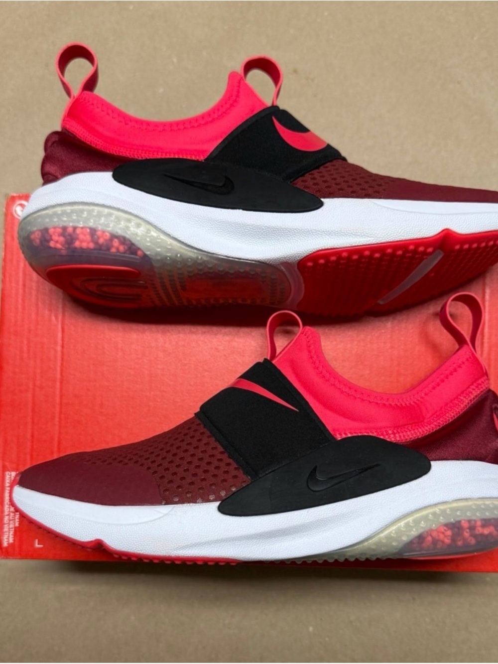 Nike Joyride Nova BG GS Red Orbit size 5.5y running shoes NEW Rare!